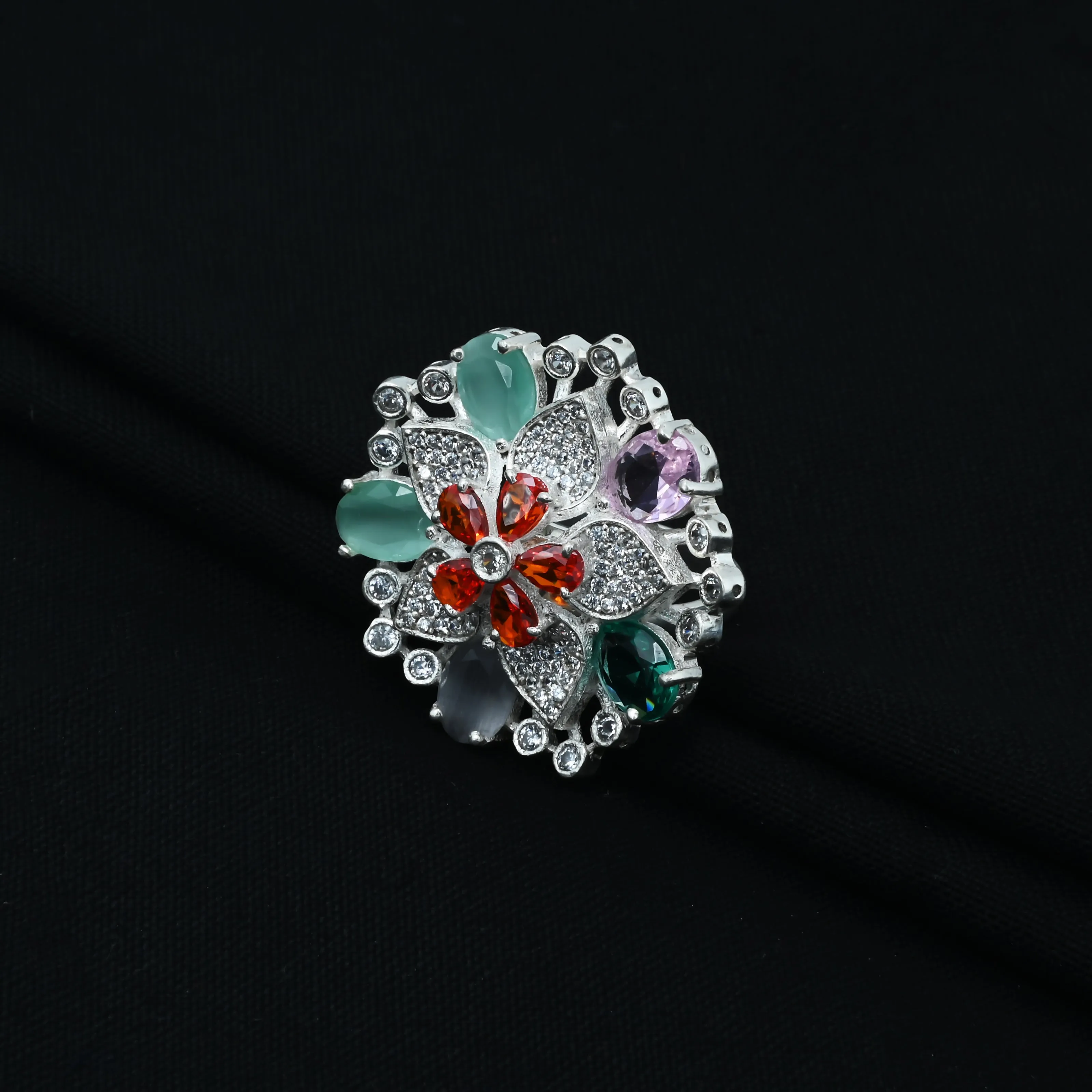 Beautiful Flower Design Sterling Silver Ring