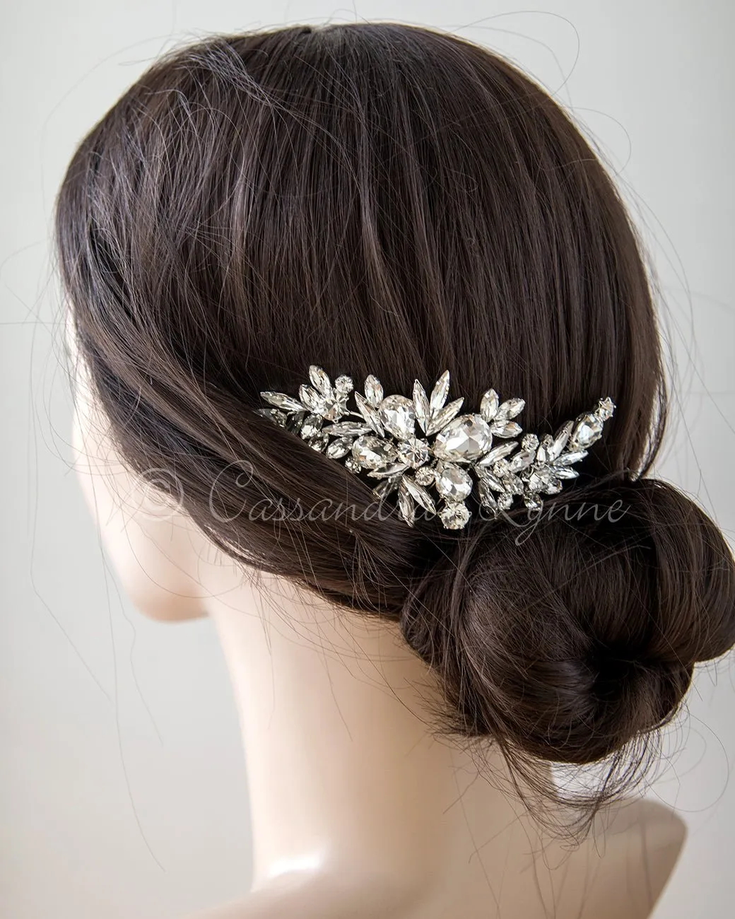 Bridal Comb of Elongated Round and Teardrop Jewels