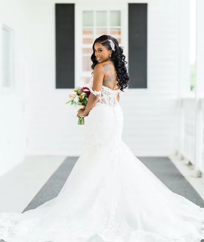 Bridal Comb of Elongated Round and Teardrop Jewels