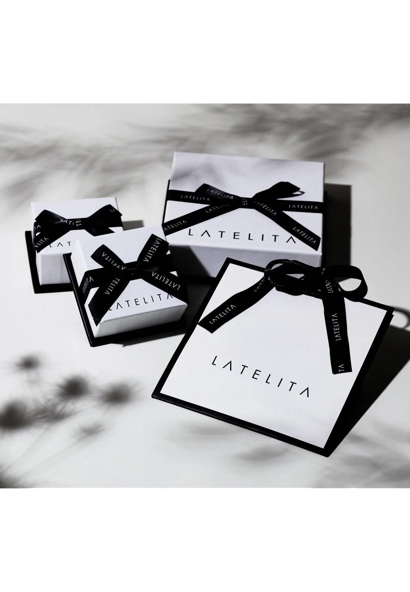 Countessa Earrings Black Green Gold