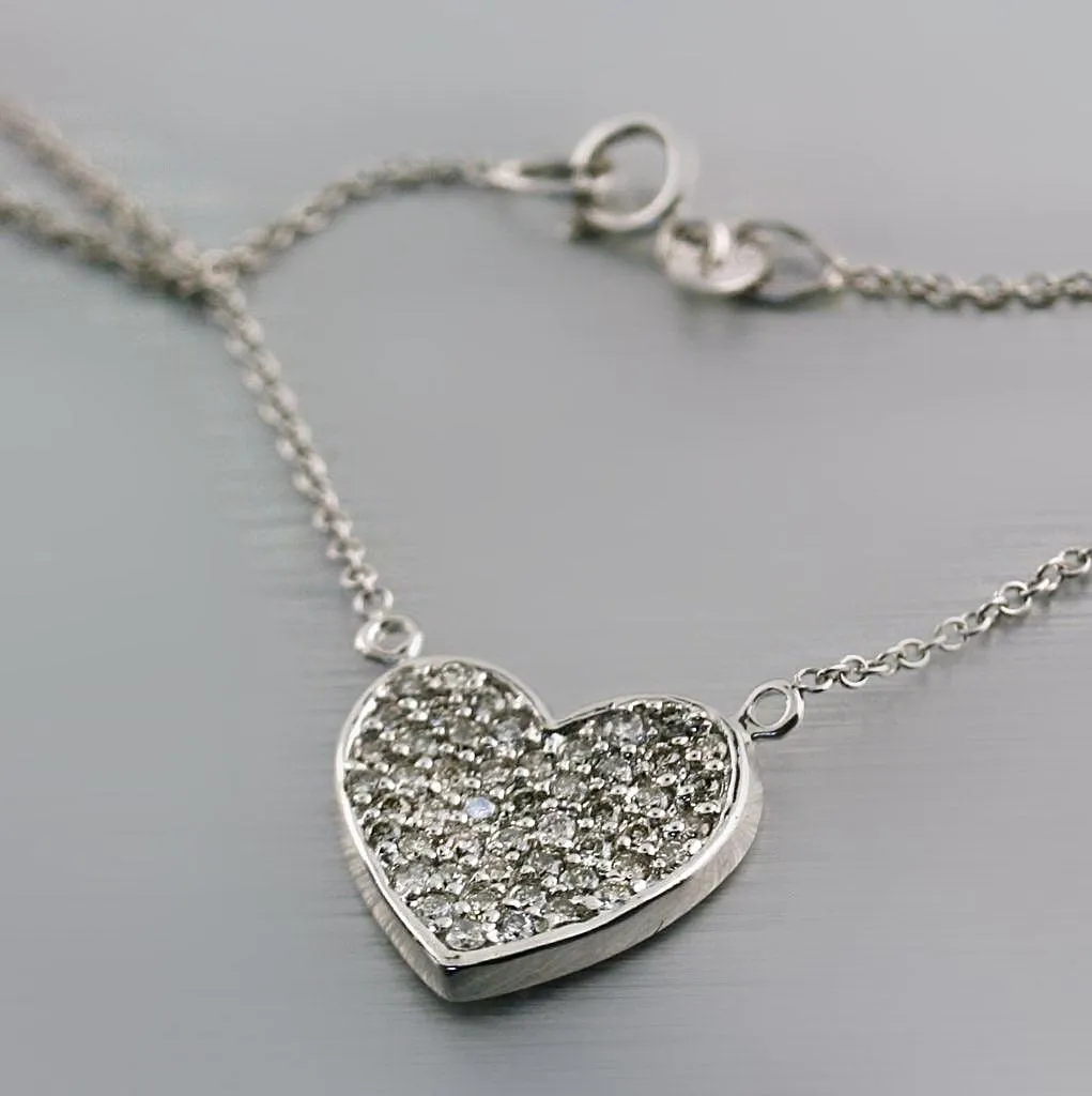 Diamond heart pendant necklace (1/2 ct. t.w.)