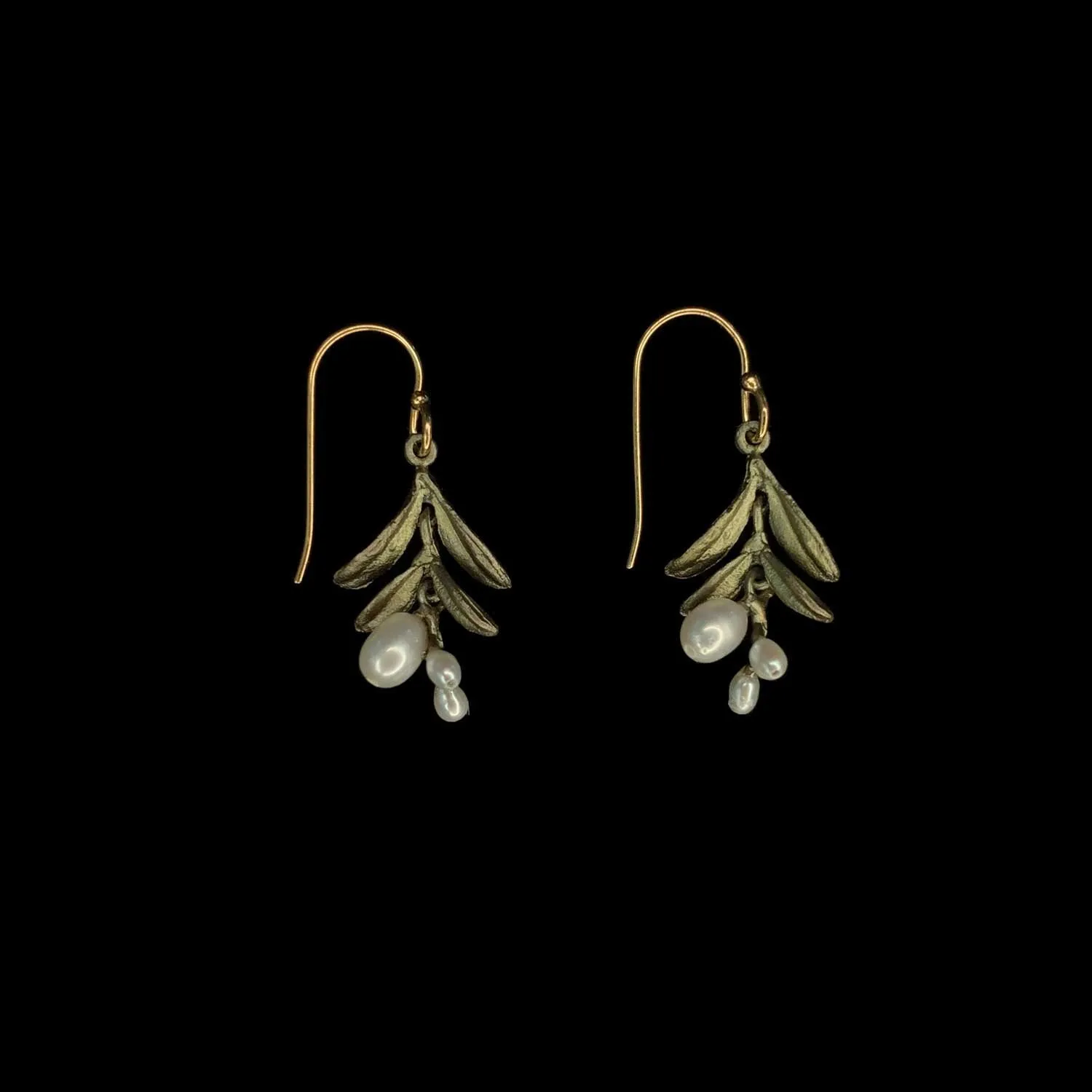 Elegant Dainty Garden Vine Wire Earrings