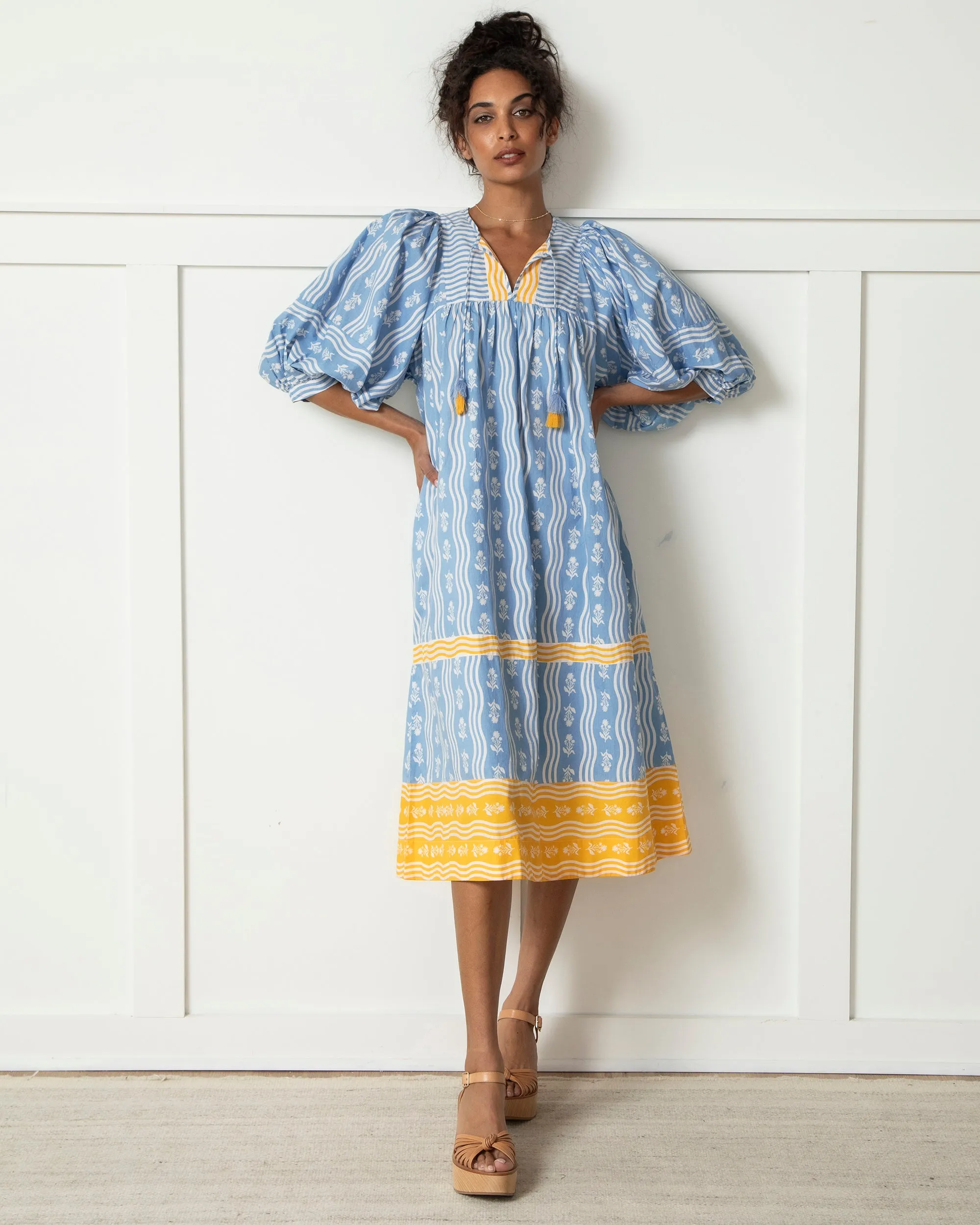 Printfresh   Lars Trimmed & Pruned - Flower Charmer Midi - Soft Denim
