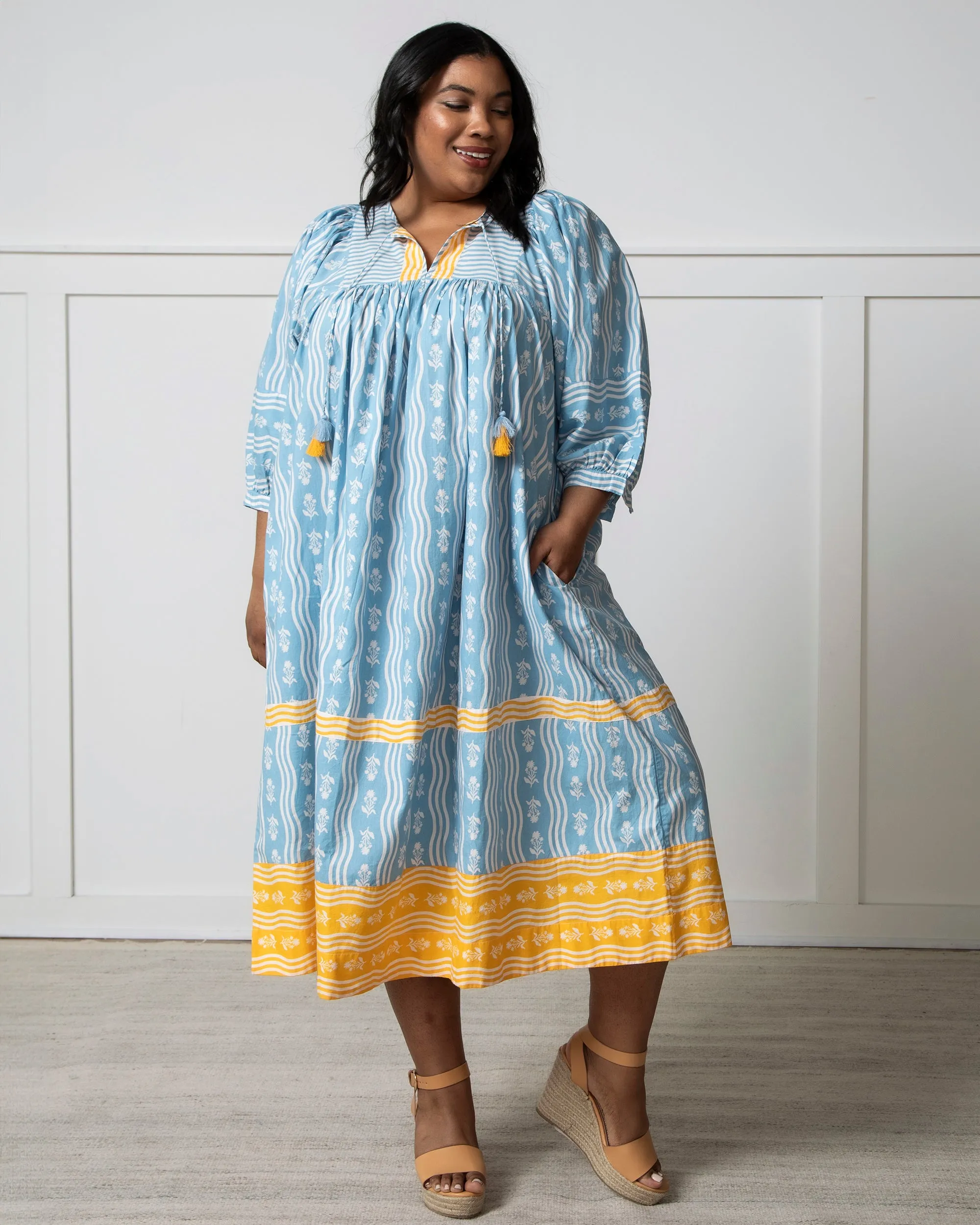 Printfresh   Lars Trimmed & Pruned - Flower Charmer Midi - Soft Denim