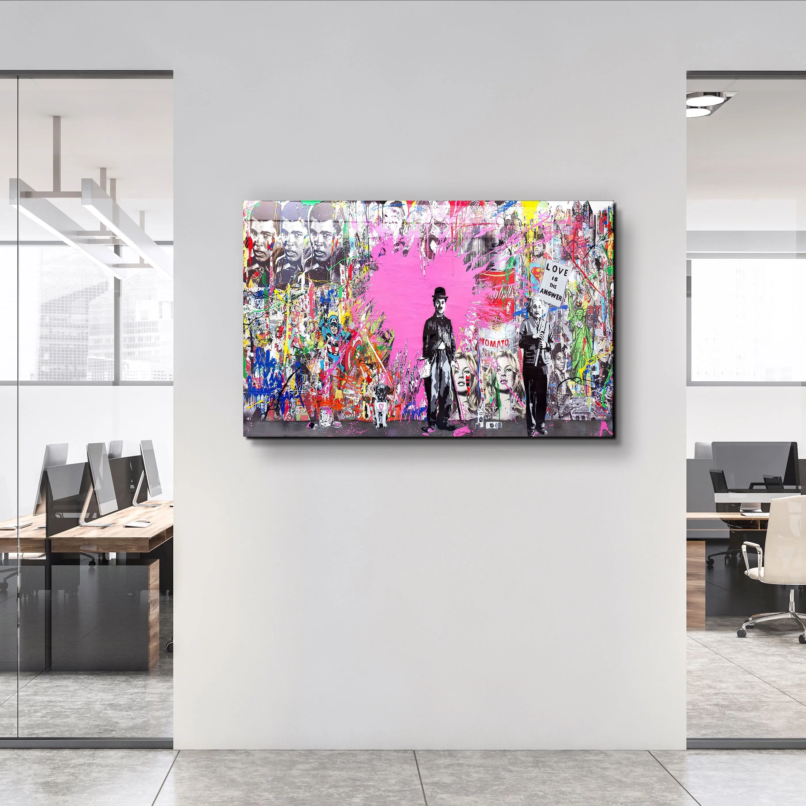・" BANKSY Pink Love"・Glass Wall Art