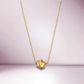 Ready to Ship Flower Diamond Necklace (0.07 ct.) in 18K Gold
