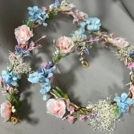 Romantic flower garland Pastel wedding hair garland Bridal hair vine Long Flexible flower headpiece Magaela Pale blue Blush bridal garland