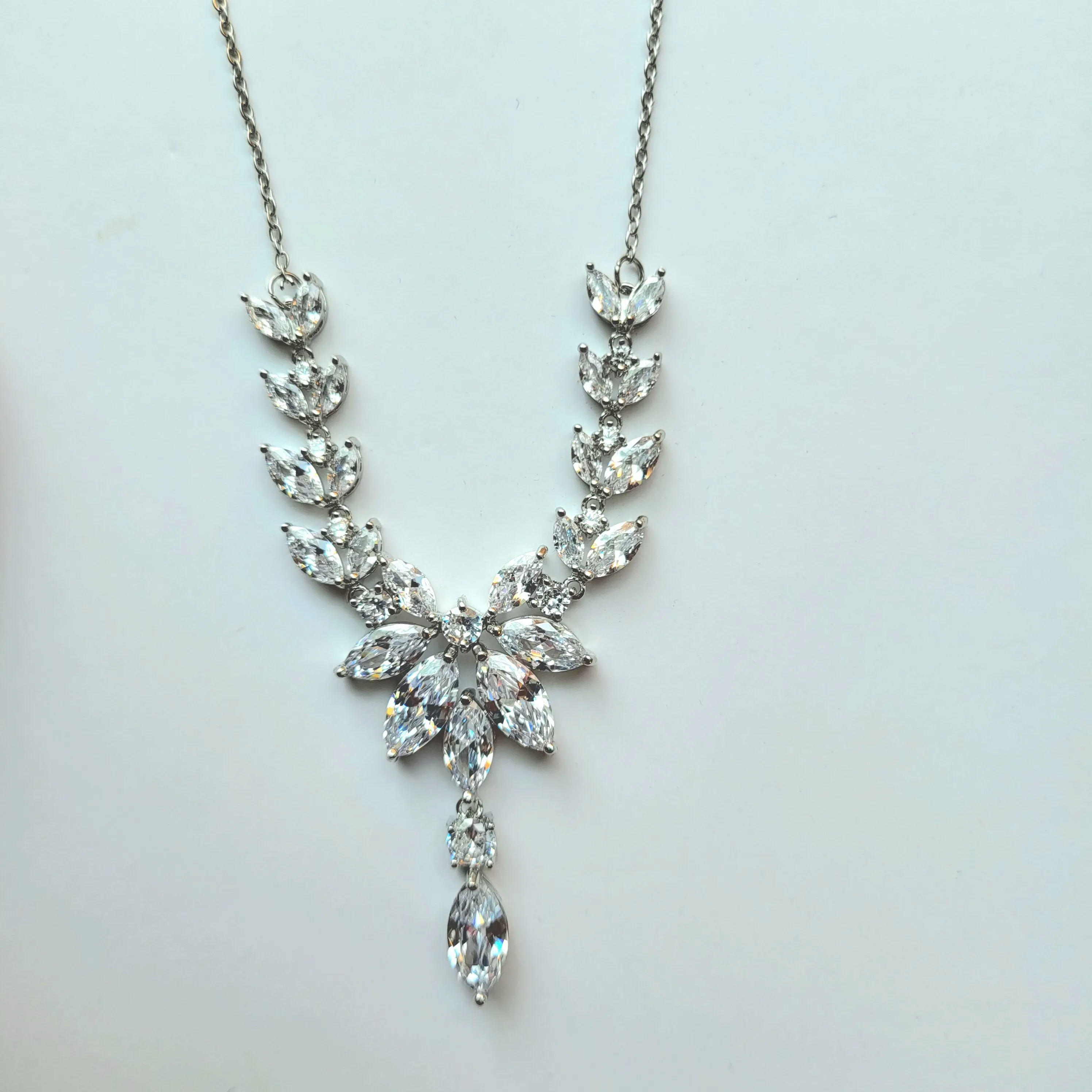 Silver Bridal Jewelry Set for Bride, Bridal Jewelry Set for Bride, Bridal Necklace and Earring Set, Silver Drop Earrings, Wedding Jewelry
