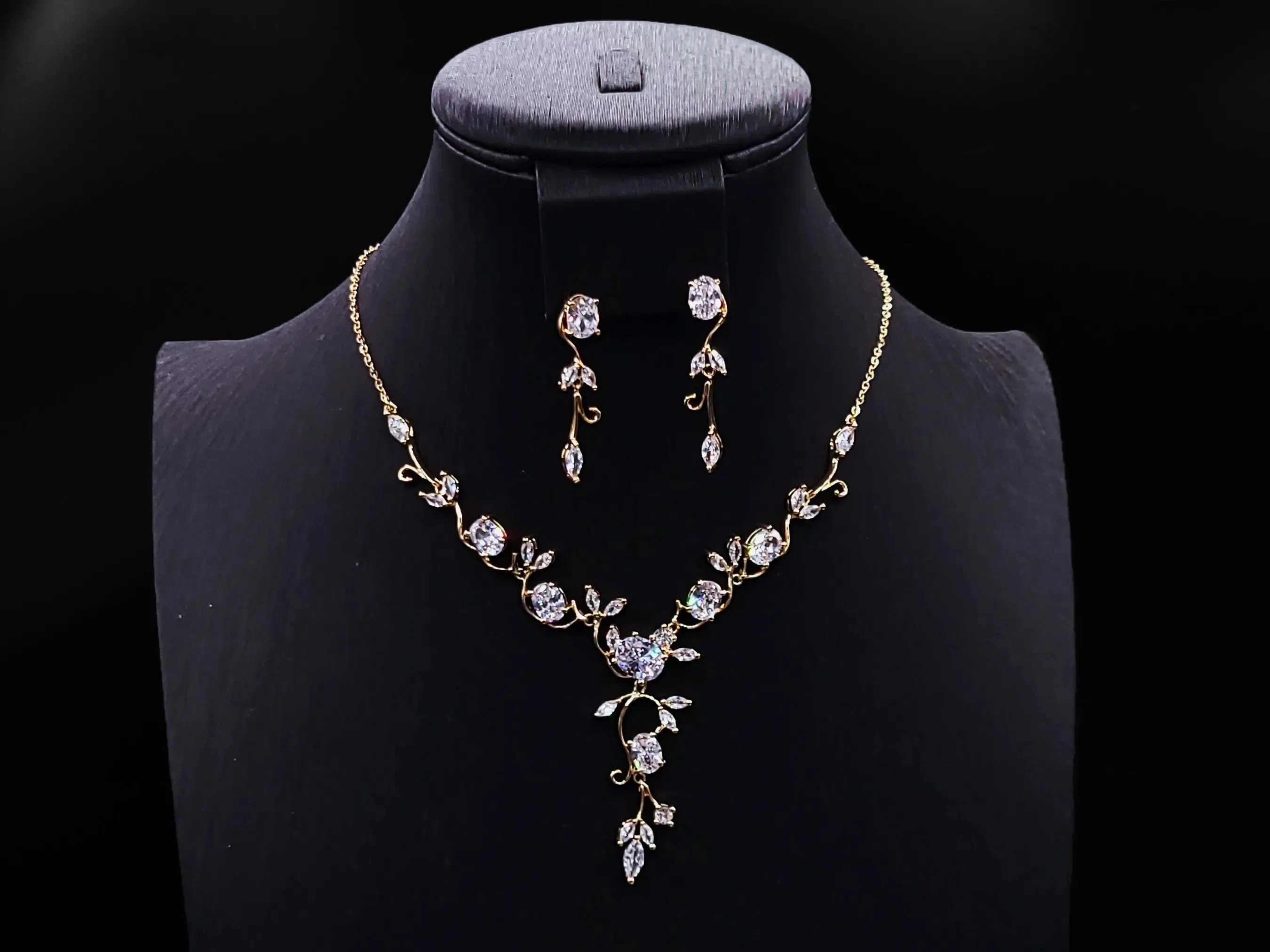 Simple Floral Vine Jewelry Set, Platinum Plated Cubic Zirconia